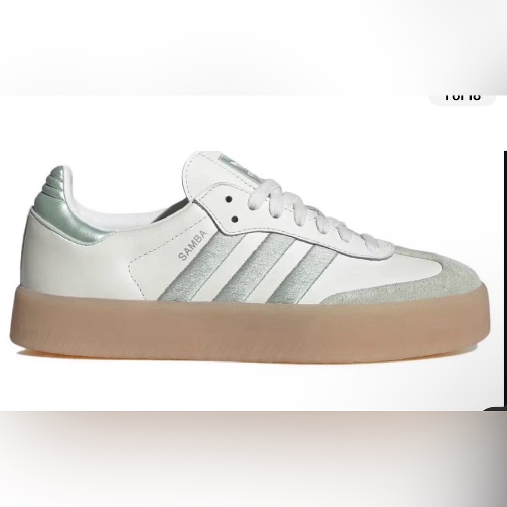 Adidas women’s Sambas Off White & Linen Green IG1947 Women's sneakers